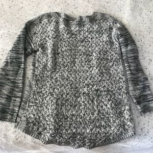 Women’s grey sweater